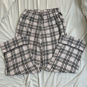 baby pink and black victoria’s secret pj pants
